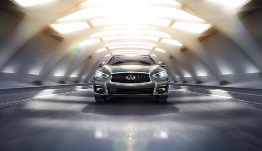  Infiniti Q50 2014 года  (фото 48 из 52)